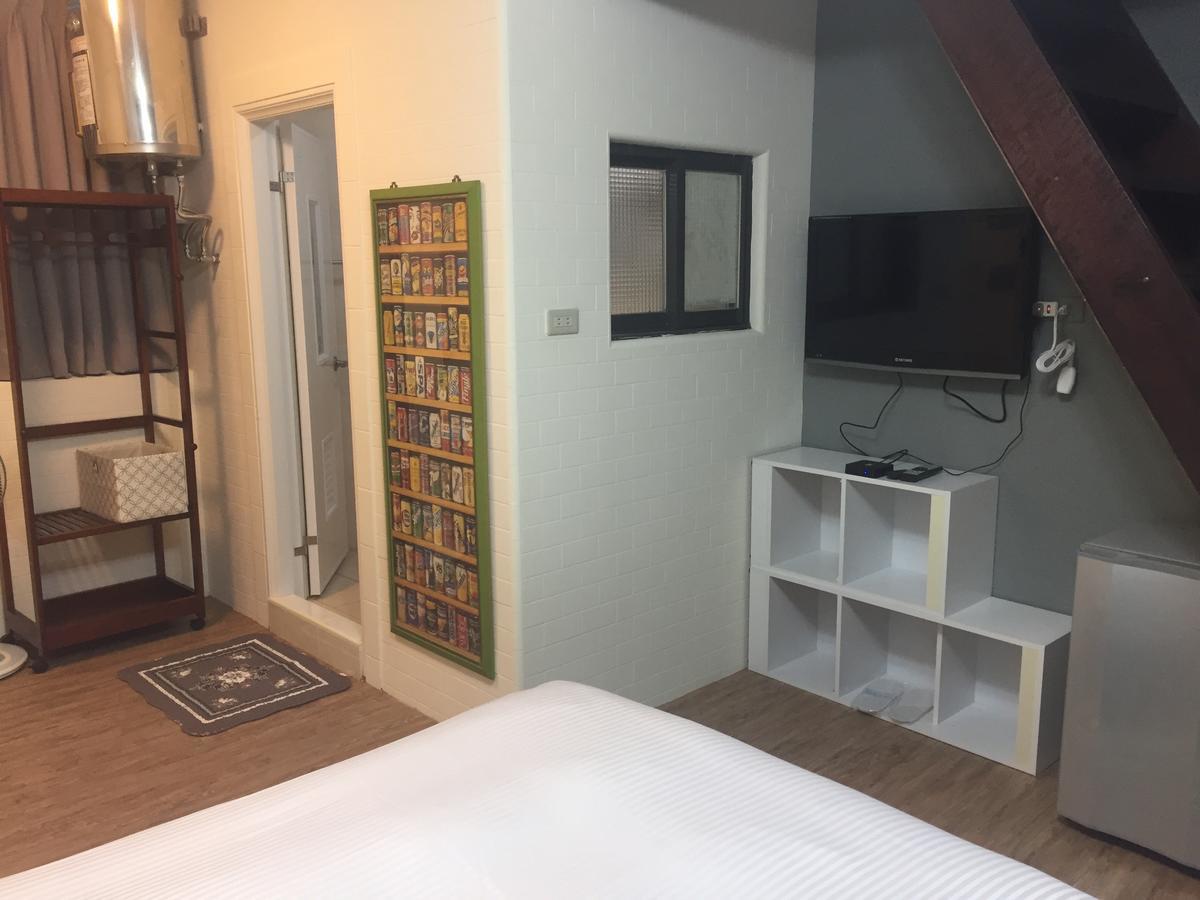 Traveler Station Hotel Kaohsiung Buitenkant foto