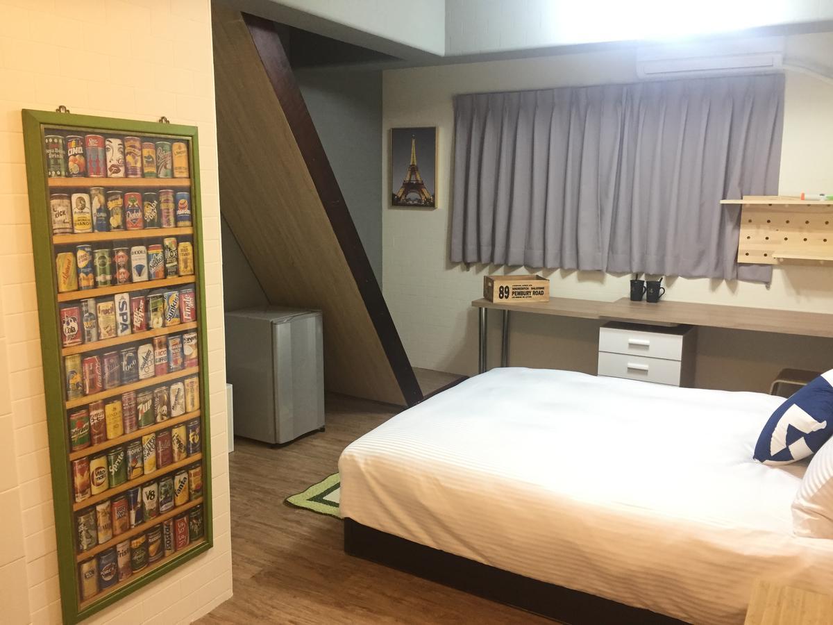 Traveler Station Hotel Kaohsiung Buitenkant foto