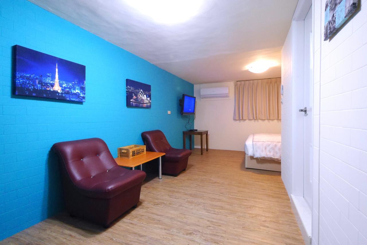 Traveler Station Hotel Kaohsiung Buitenkant foto