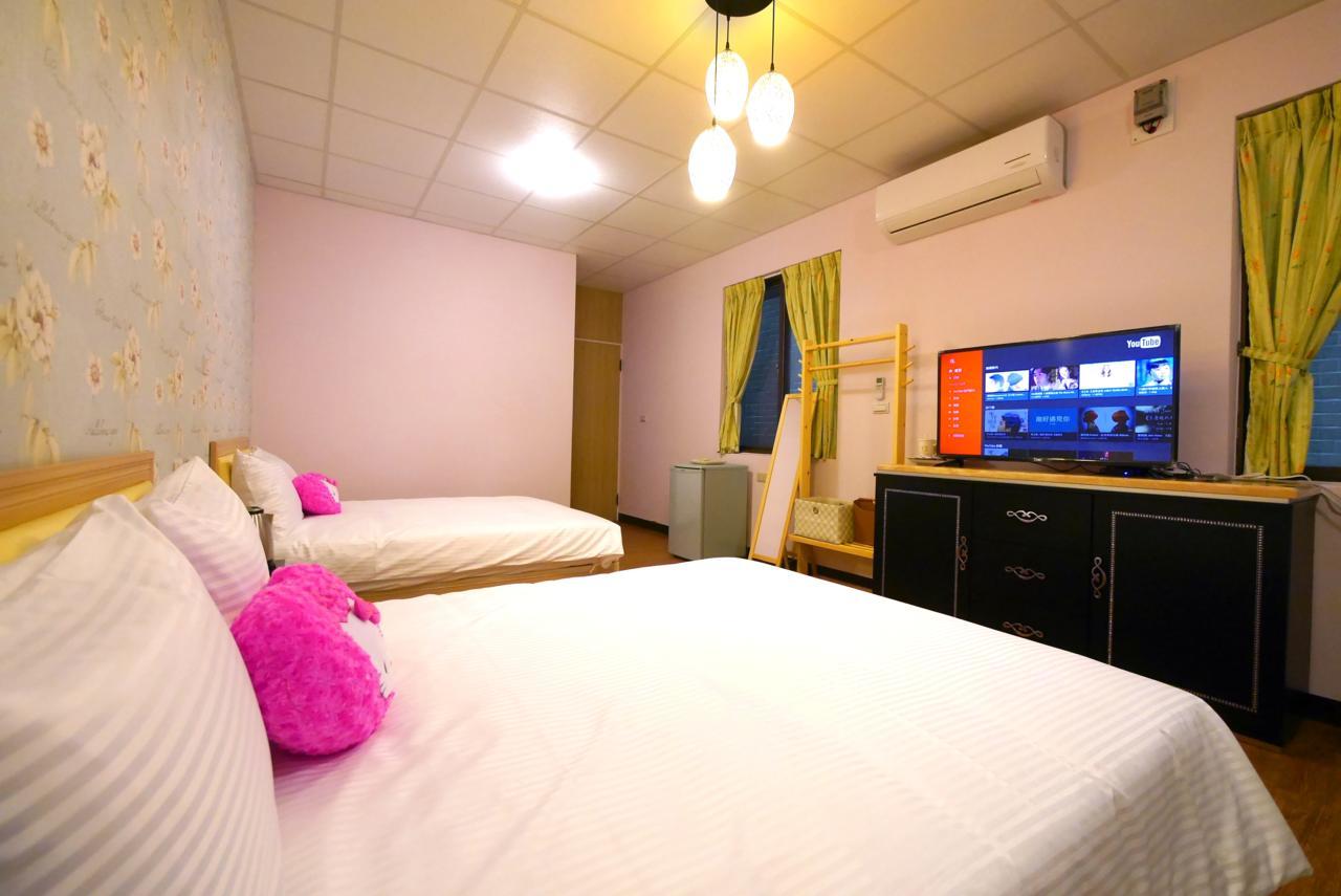 Traveler Station Hotel Kaohsiung Buitenkant foto