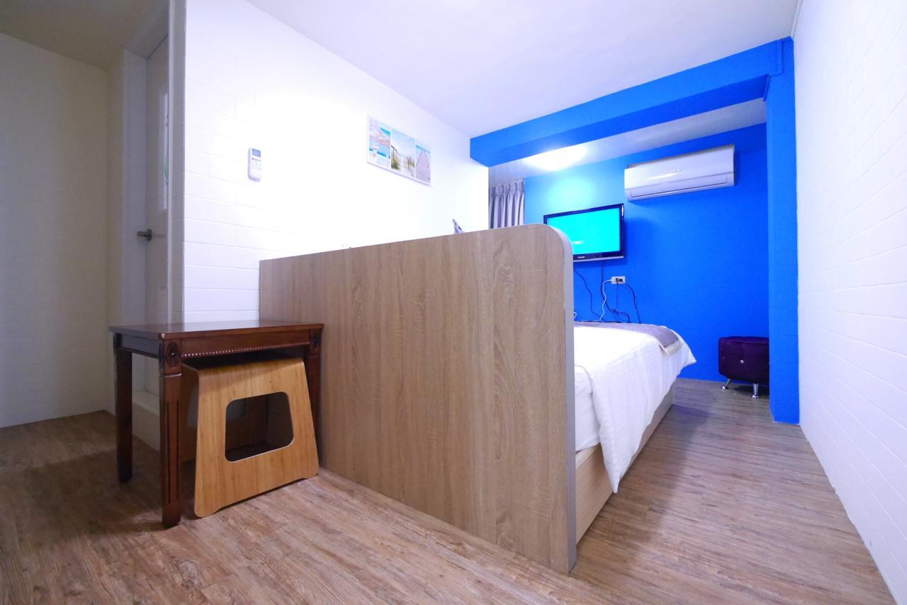 Traveler Station Hotel Kaohsiung Buitenkant foto