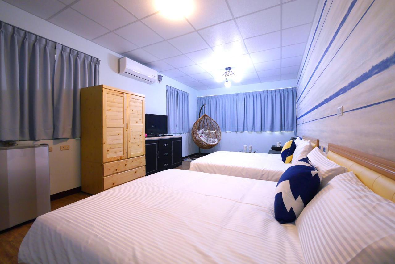 Traveler Station Hotel Kaohsiung Buitenkant foto