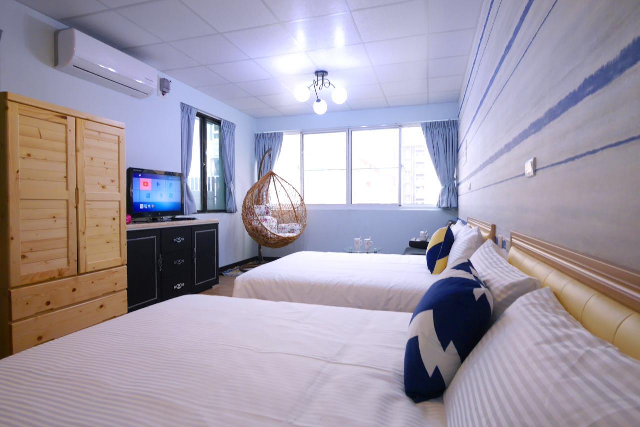 Traveler Station Hotel Kaohsiung Buitenkant foto