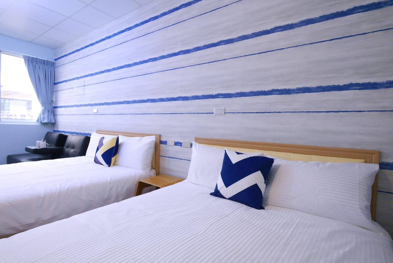 Traveler Station Hotel Kaohsiung Buitenkant foto
